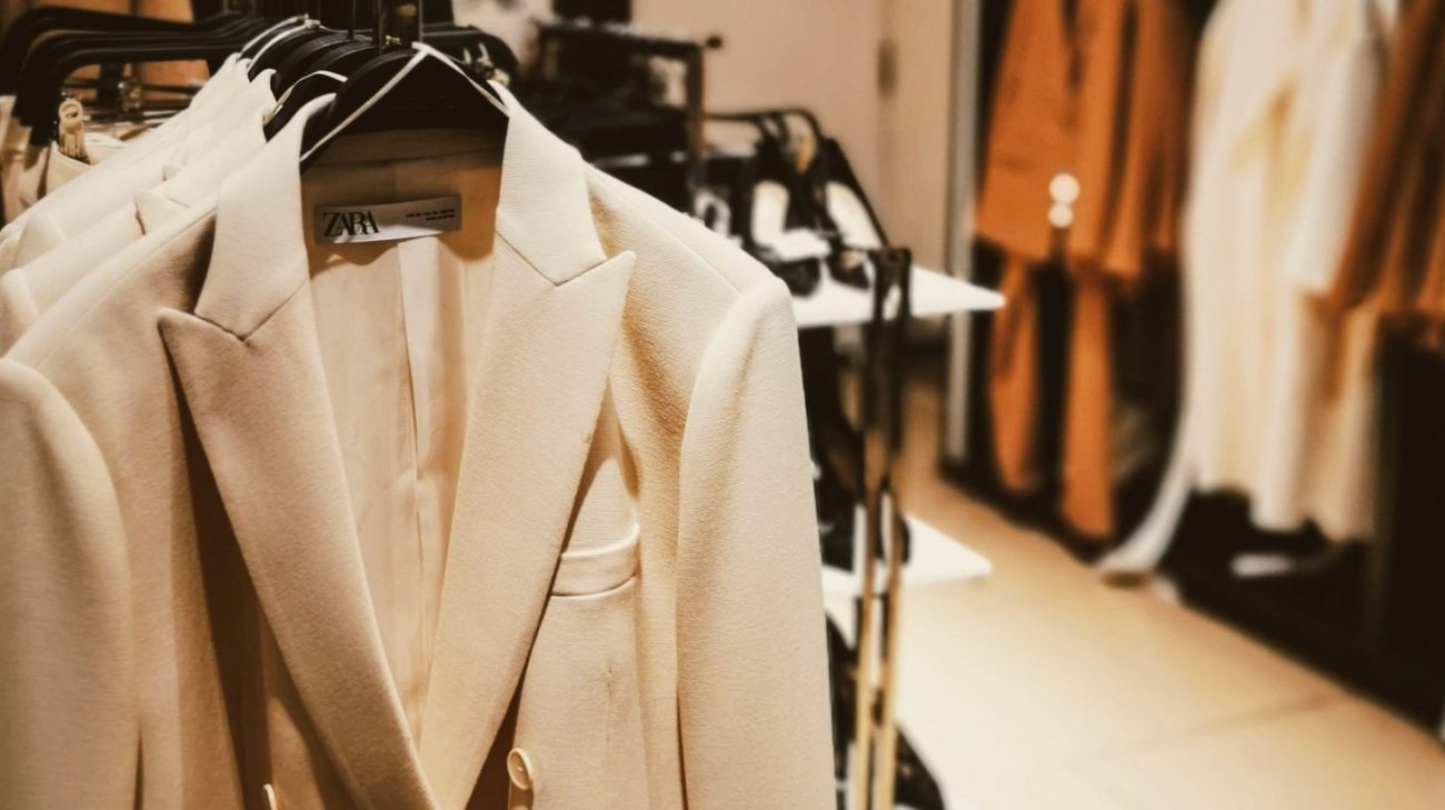 Apparel rail where every garment carries an RFID label